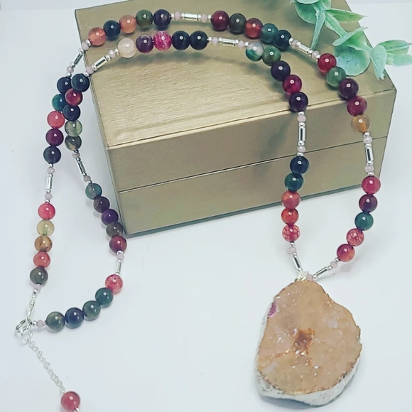 Rainbow Agate necklace - Picture 2 of 6
